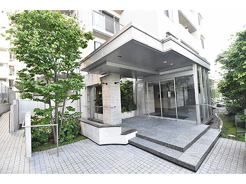 エントランス　マンション入口