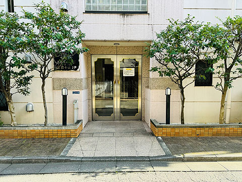 エントランス　エントランス