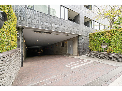 駐車場　駐車場ゲート