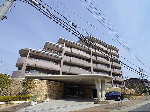 現地外観写真 建物外観(西側)