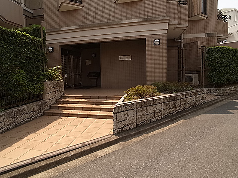 エントランス サブエントランス