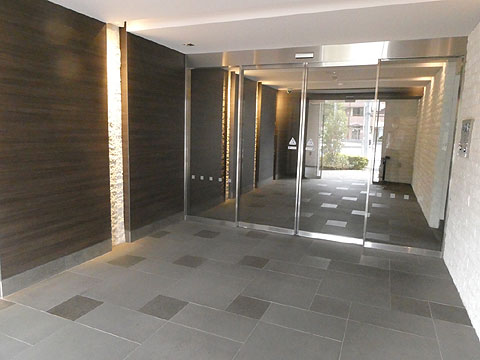 エントランス　P1010218