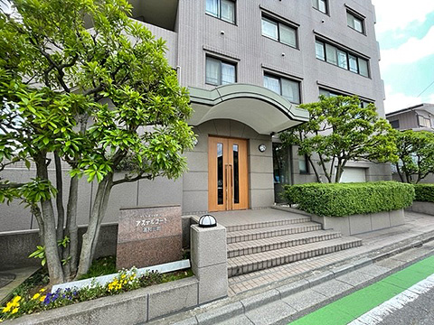 エントランス　エントランス外観