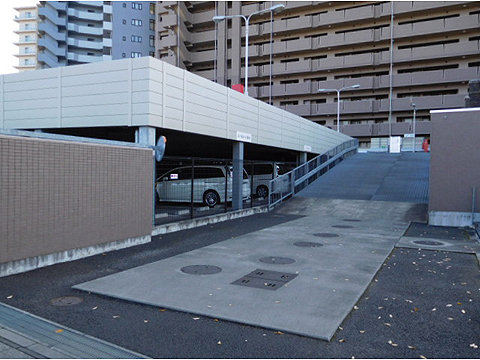 その他共用部 マンション敷地内駐車場