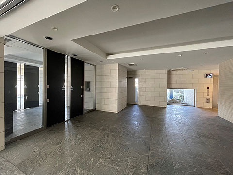 エントランス　エントランス