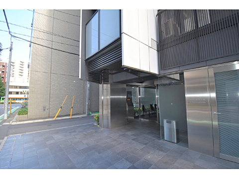 エントランス エントランス前