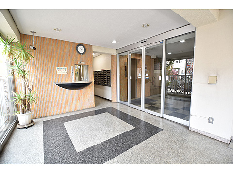 エントランス エントランス2