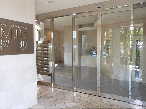 エントランス エントランス