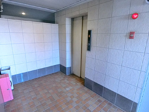 ロビー　CIMG2732