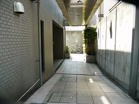 その他共用部 エントランス2