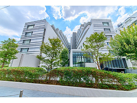 現地外観写真　建物外観