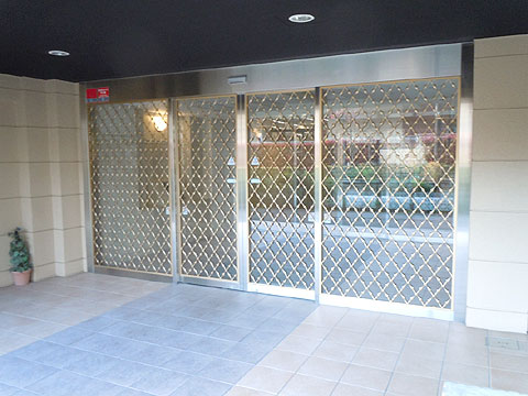 エントランス　エントランス