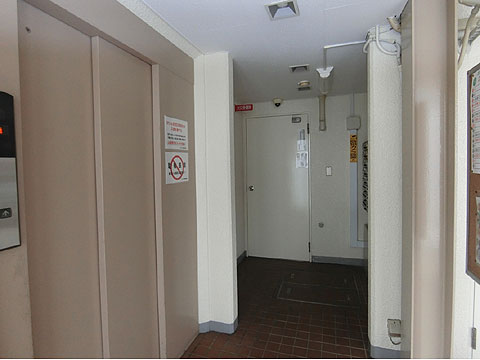 エントランス エントランス