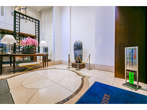 エントランス　風除室