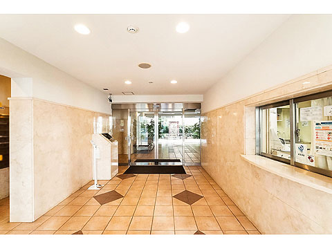 エントランス　風除室