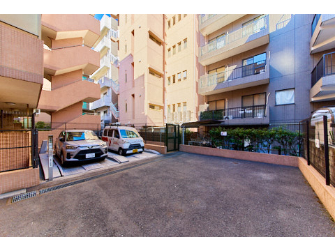 その他共用部　館銘板