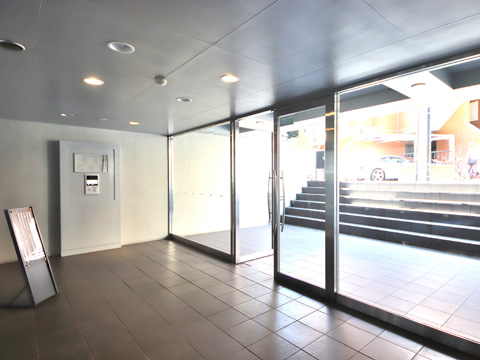 その他共用部 エントランス2