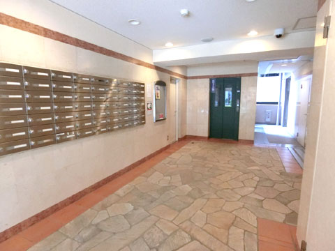 エントランス　メールボックス