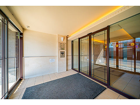 エントランス エントランス2