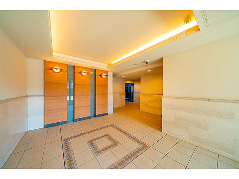 ロビー ロビー1