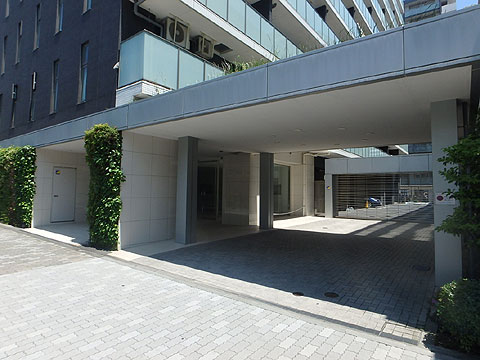 エントランス P5290144