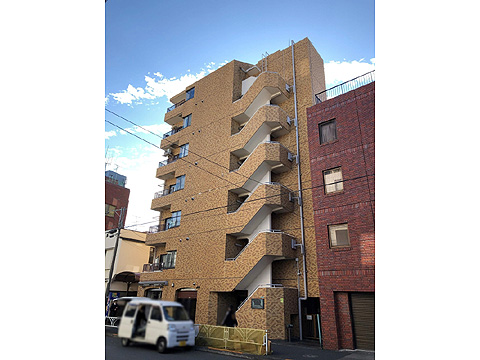 現地外観写真　外観写真２