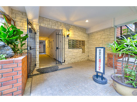 エントランス　エントランス