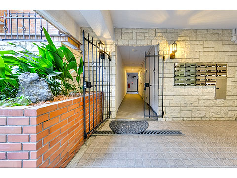 エントランス　エントランス