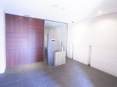 エントランス　エントランス