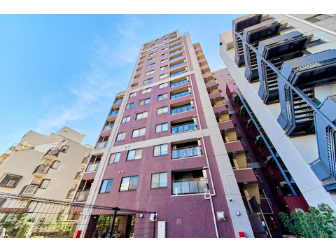 エントランス 正面エンロランス