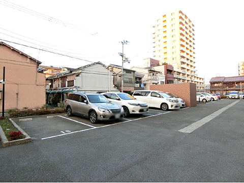 駐車場 敷地内駐車場