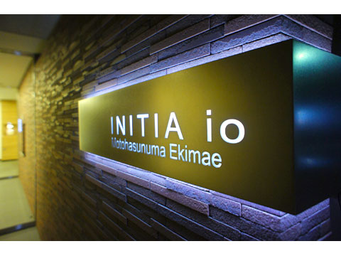 エントランス　マンション名盤。(株)コスモスイニシアの分譲マ