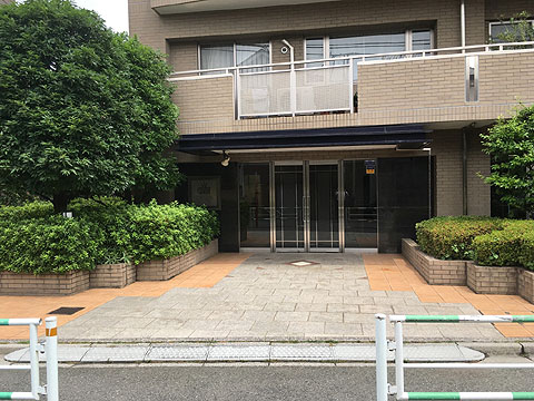 エントランス エントランス正面(加工)