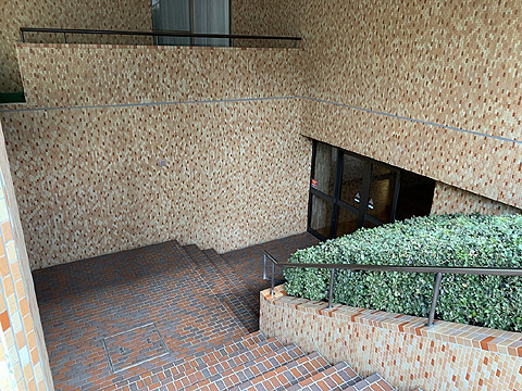 エントランス　IMG_6776