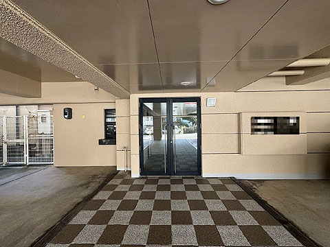 エントランス　IMG_2296