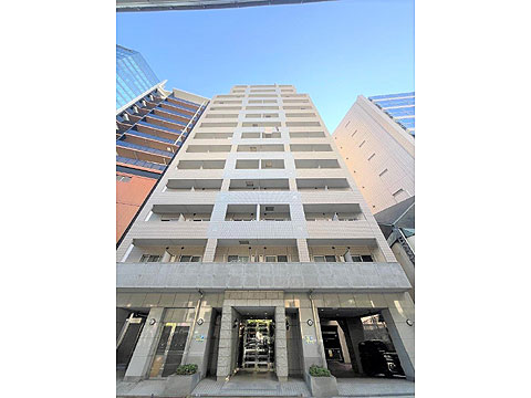 現地外観写真　外観　3駅9路線利用可能な立地　総戸数194戸