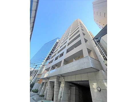 現地外観写真　外観　3駅9路線利用可能な立地　総戸数194戸