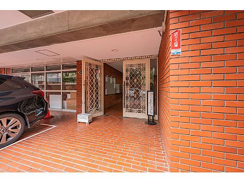 現地外観写真 エントランス