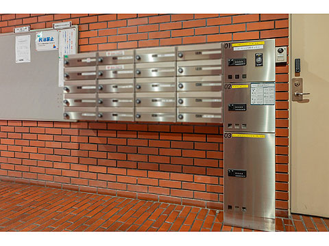 エントランス 郵便受け、宅配ボックス