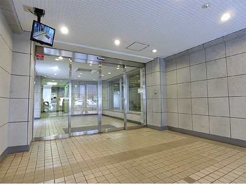 現地外観写真 エントランス風除室