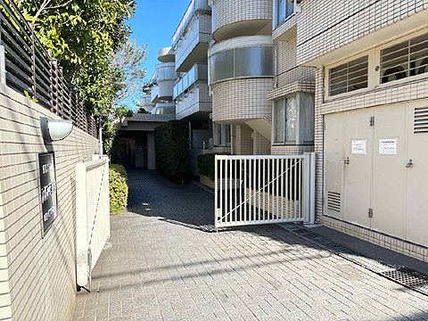 エントランス エントランス