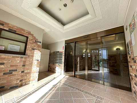 エントランス エントランス