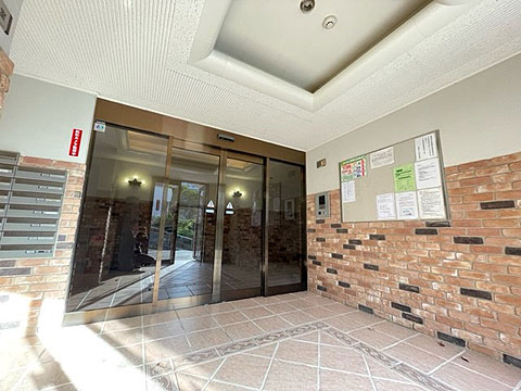 エントランス エントランス