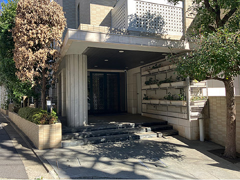 エントランス　エントランス