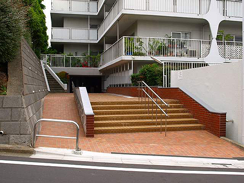 その他共用部 エントランス2