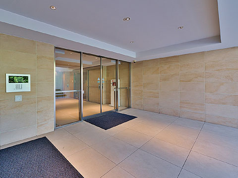 エントランス　エントランス