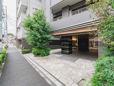 エントランス　