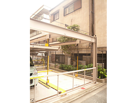 駐車場　機械式駐車場(有償)