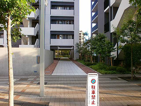 その他共用部 エントランス1