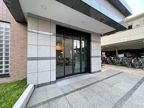 エントランス　エントランス